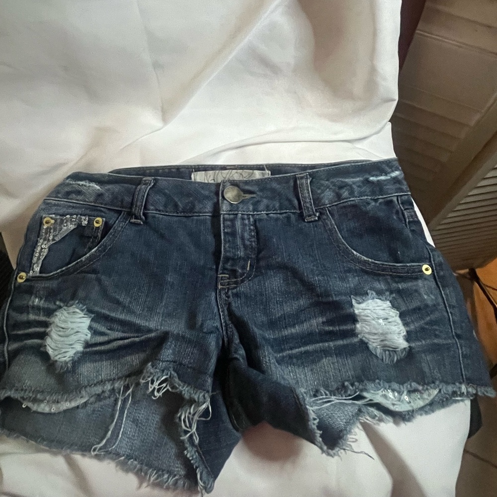 FREESTYLE Blue Jean Shorts Distressed